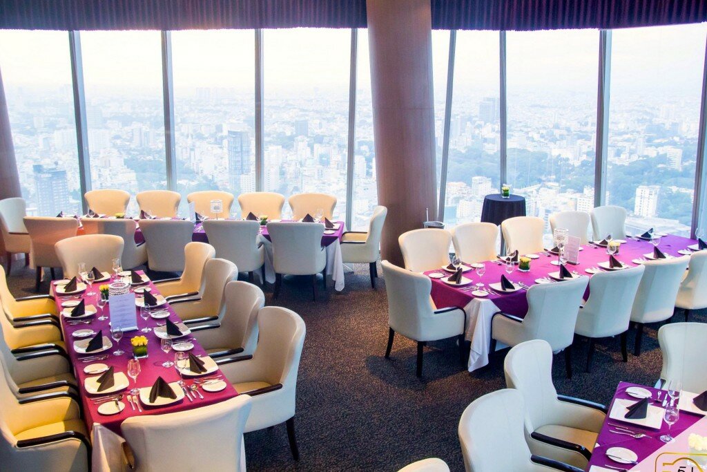 Eon51 Fine Dining Setup